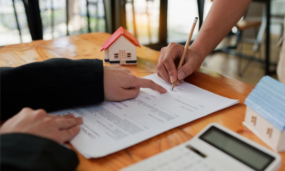 How do Manitoba Homeowners Resolve Boundary Conflicts in&nbsp;Court?